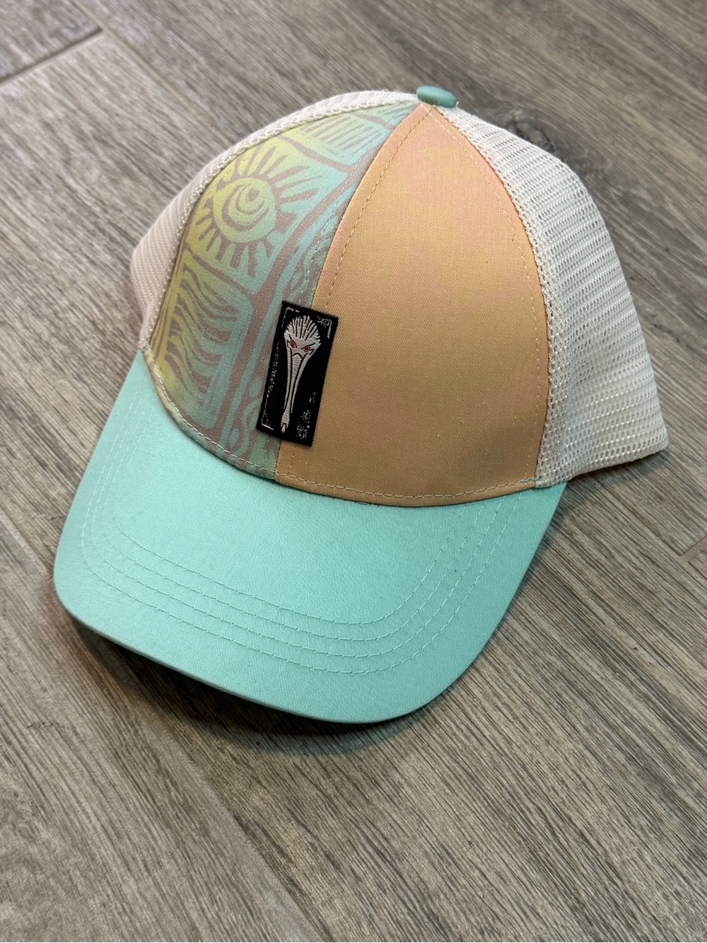 Mad Pelican Crazy Squares Snap Back Trucker Style Hat Surf Boat Water Skinsun